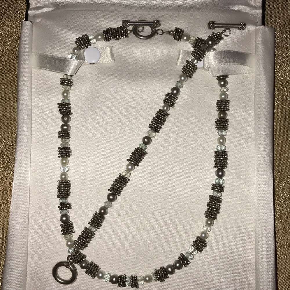 Beautiful Sterling, Pearl and Aquamarine Necklace